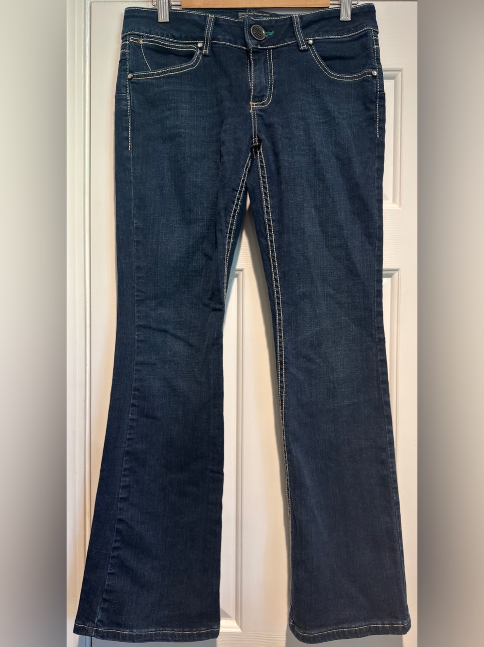 Women's Wrangler Booty Up Ultra Low Rise Jeans Size 5/6 Rhinestones On Pockets